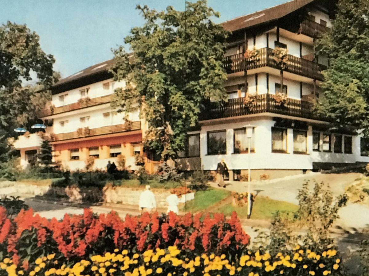 Hotel Zur Linde Bad Herrenalb Exterior photo